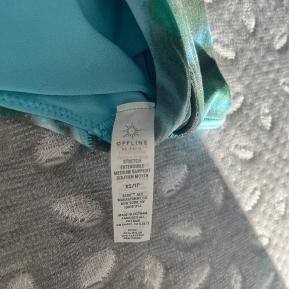 AE aerie OFFLINE Real Me Tie Dye Keyhole Sports Bra Size XS - Picture 13 of 13